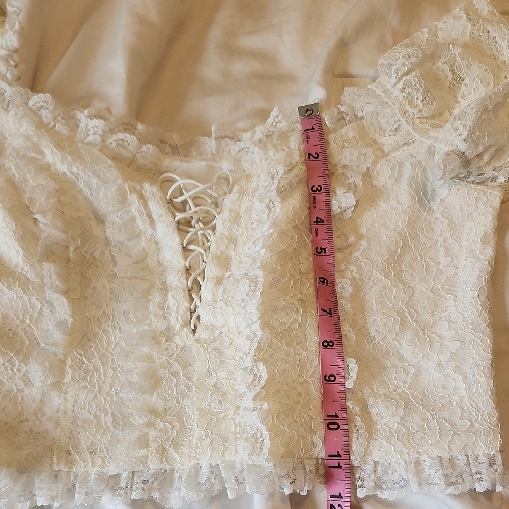 Cream Lace Cropped Blouse Long Sleeve Tie Front Boho Cottagecore - Picture 8 of 8
